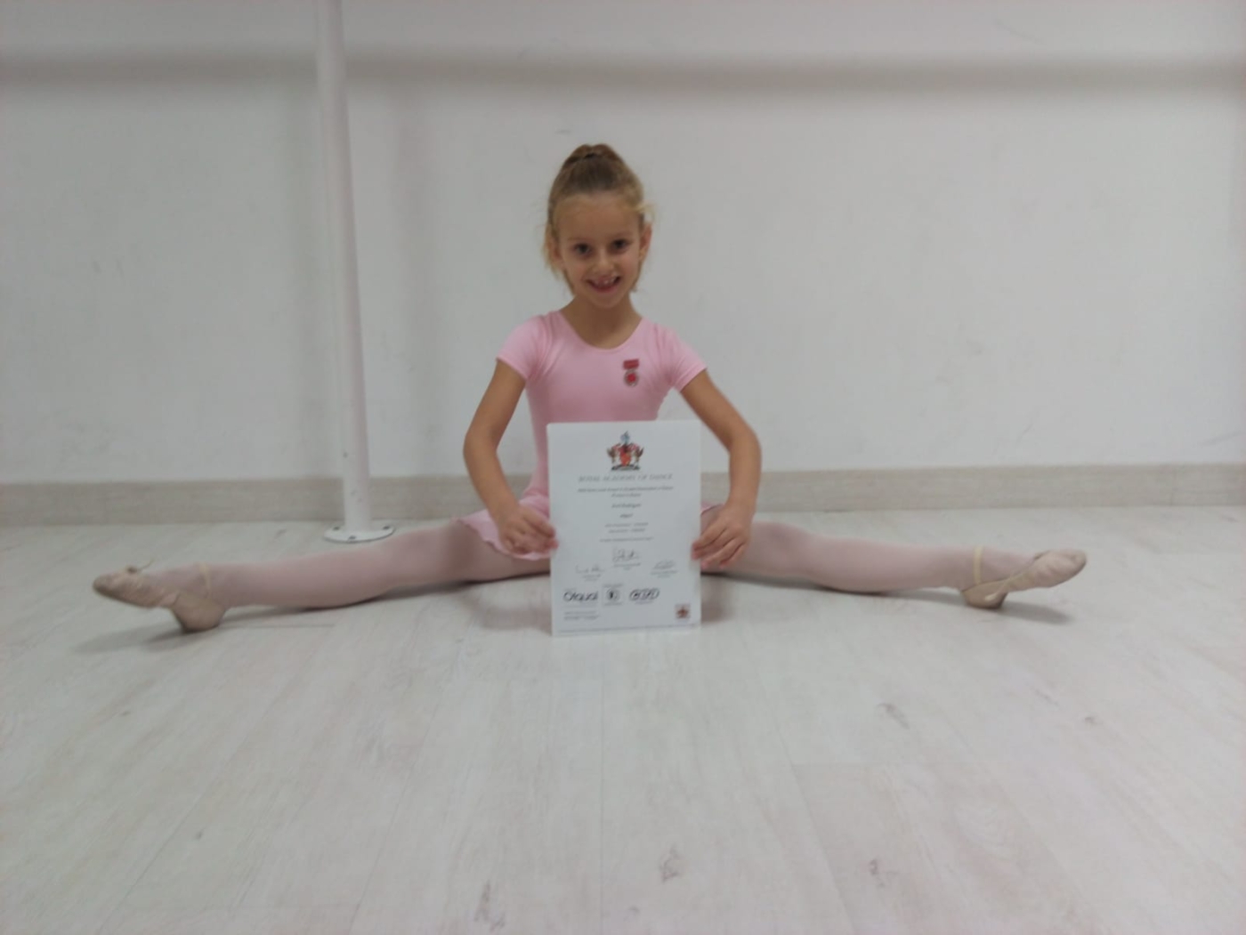 4aeb337b-d118-48d0-b57f-ae84c74ab368 4aeb337b-d118-48d0-b57f-ae84c74ab368